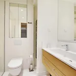 Charming Appt With A-c- 1bd-2p - Tour Eiffel Apartment *