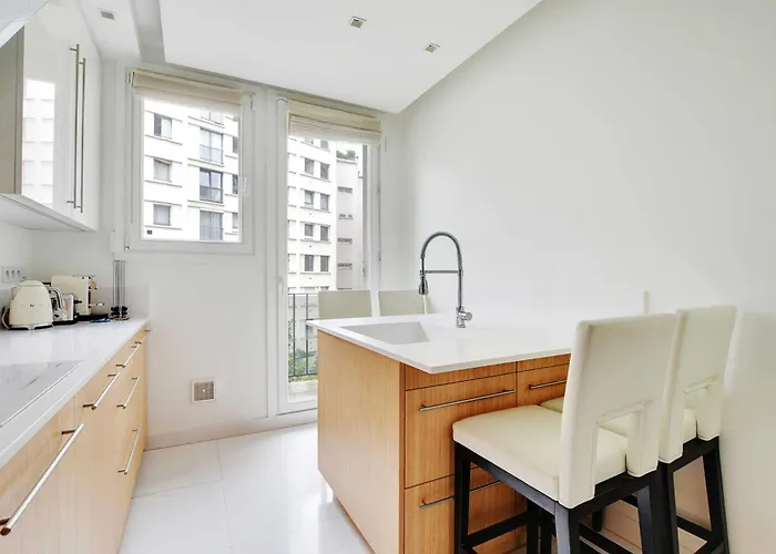 Lejlighed Charming Appt With A-c- 1bd-2p - Tour Eiffel *